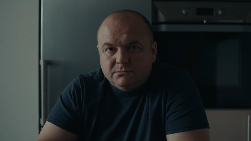 the_head_of_a_big_fish_screener (1080p).01_15_39_04.Still033