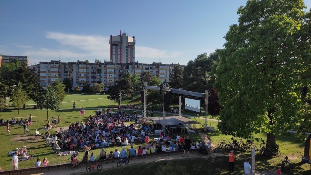 11. Kino na otvorenom - ljeto_1 Kino na otvorenom u ljetne dane