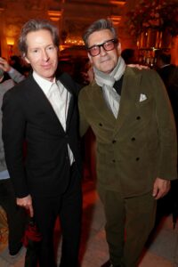 Wes Anderson i Jon Hamm  