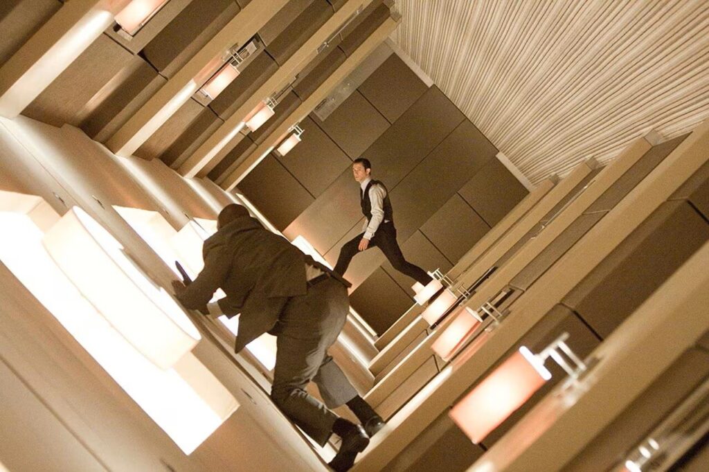 Početak (Inception)