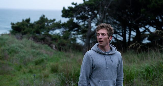Jeremy Allen White u filmu The Rental