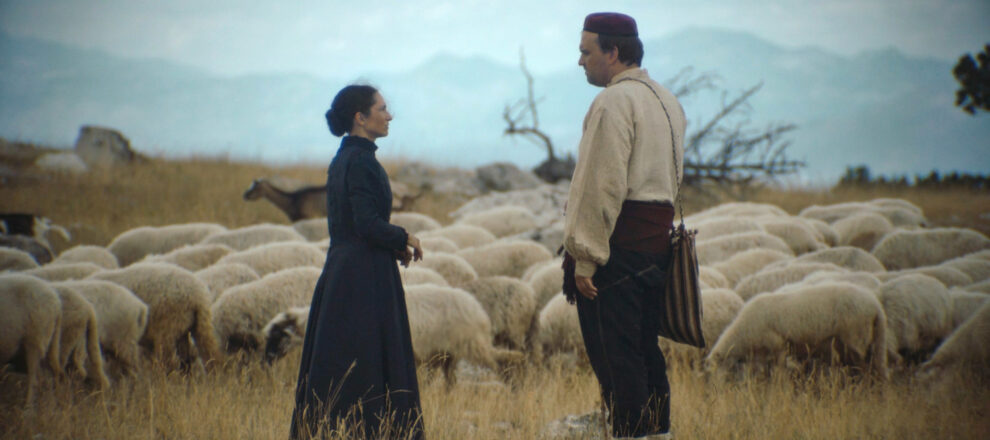 Bog neće pomoći - u kinima